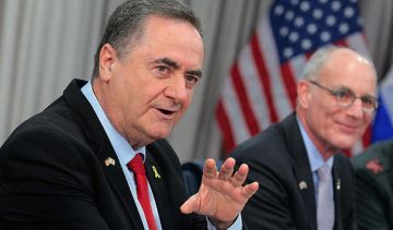 وزير جيش الاحتلال: الحرب على إيران خطوة استباقية لإزالة تهديد وجودي وزير جيش الاحتلال: الحرب على إيران خطوة استباقية لإزالة تهديد وجودي