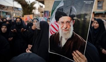 القسام تنعى خامنئي وقيادات إيرانية: دعمه شكل ركيزة أساسية في تطور المقاومة وتكتيكاتها القسام تنعى خامنئي وقيادات إيرانية: دعمه شكل ركيزة أساسية في تطور المقاومة وتكتيكاتها