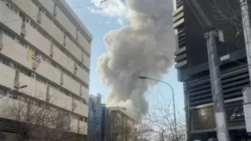 إيران: استهداف منطقة سكنية في طهران والحرس الثوري يدك مواقع إسرائيلية وأمريكية