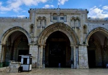 الاحتلال يواصل إغلاق المسجد الأقصى لليوم الـ19
