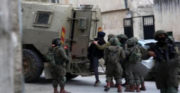 525 حالة اعتقال خلال فبراير بينهم 21 امرأة و37 قاصرا 525 حالة اعتقال خلال فبراير بينهم 21 امرأة و37 قاصرا