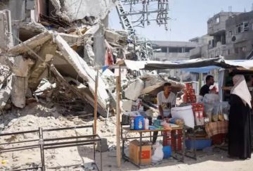 تقرير غزة: عمال بلا عمل وسط انهيار اقتصادي ومعيشي شامل