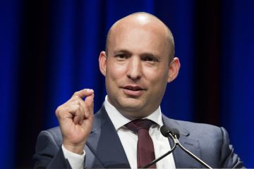 لن نسمح بتطويقنا.. بينيت يحذر من تحالف تركي قطري