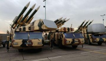 إيران: شهداء في خرم أباد وحرس الثورة يؤكد عزمه الرد في حال استهداف محطات الطاقة إيران: شهداء في خرم أباد وحرس الثورة يؤكد عزمه الرد في حال استهداف محطات الطاقة