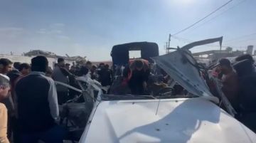 استشهاد 9 من عناصر الشرطة بقصف إسرائيلي وسط قطاع غزة استشهاد 9 من عناصر الشرطة بقصف إسرائيلي وسط قطاع غزة