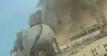 شاهد إيران تستهدف شركة أرامكو بطائرات مسيرة