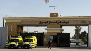 رويترز: وفد من حماس يجتمع مع مبعوثي مجلس السلام بالقاهرة