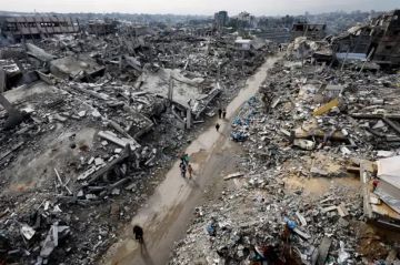 غارات جوية وقصف مدفعي في خروقات إسرائيلية متواصلة بغزة غارات جوية وقصف مدفعي في خروقات إسرائيلية متواصلة بغزة