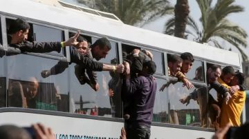 بالأسماء.. الإفراج عن 5 أسرى من قطاع غزة