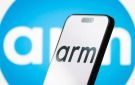 ARM يرتفع 13 مع الكشف عن شريحتها الجديدة