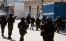 بينهم أسرى محررون.. الاحتلال ينفذ حملة اعتقالات واسعة بالضفة