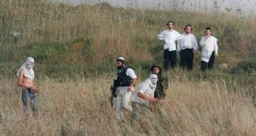 إصابات واعتداءات للمستوطنين في مسافر يطا واللبن الغربي