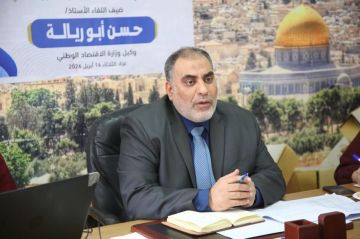 بالصور الاقتصاد تنفي فرض رسوم جديدة وتحذر من شلل اقتصادي وشيك في غزة