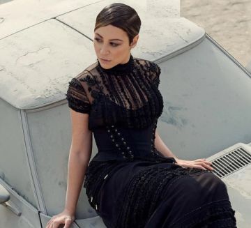 منة شلبي توجه رسالة الى زملائها ومتابعيها بعد عزاء والدها