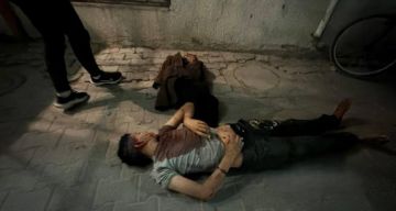 خروقات متصاعدة.. مجزرة باستهداف مدنيين ببيت لاهيا وقصف متواصل يطال خانيونس ورفح