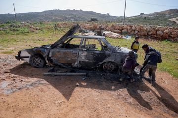 رؤساء سابقون للموساد والشاباك والجيش الإسرائيلي يوجهون رسالة إلى نتيناهو