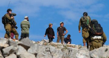 مستوطنون يقتحمون تجمعا شمال أريحا والاحتلال يحاصر قرية غرب بيت لحم