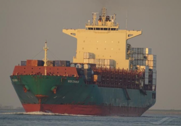 لأول مرة منذ بداية الحرب: سفينة فرنسية تعبر مضيق هرمز