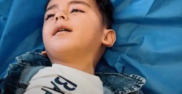 عملية معقدة تنقذ طفلا في غزة من إعاقة دائمة