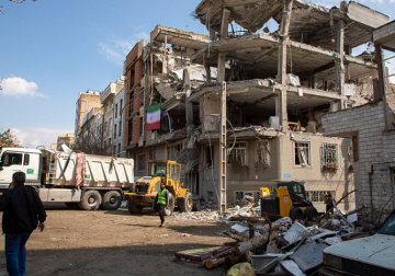 رشقات صاروخية من إيران واليمن نحو إسرائيل وسقوط شظايا بعدة بلدات