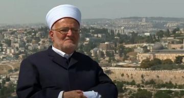 الشيخ عكرمة: اقتحامات المستوطنين للأقصى تأتي في سياق محاولات لفرض وقائع جديدة
