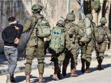 بينهم أسرى محررون وطفلان.. الاحتلال يشن حملة اعتقالات واسعة في الضفة والقدس