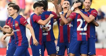 عرض خيالي لبرشلونة.. مباراة ودية بملايين اليوروهات! عرض خيالي لبرشلونة.. مباراة ودية بملايين اليوروهات!