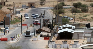 قوات الاحتلال تنصب حاجزا عسكريا غرب بيت لحم