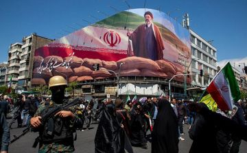 حوار خبير في الشؤون الأمريكية يرصد تآكل النفوذ الأمريكي وحدود التفوق في مواجهة إيران حوار خبير في الشؤون الأمريكية يرصد تآكل النفوذ الأمريكي وحدود التفوق في مواجهة إيران