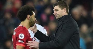 جيرارد يكشف كواليس حديثه مع صلاح: لا ترحل وسط الخلافات.. ومستقبله قد يبقى في أوروبا