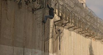 تقرير بين الرصاصة واللقمة.. تفاصيل رحلة مرعبة للوصول إلى العمل في الضفة الغربية