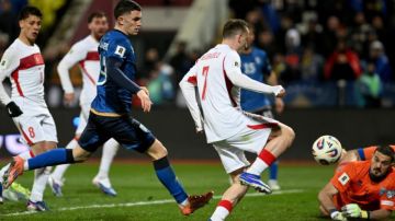 تركيا تغتال حلم كوسوفو وتعود لكأس العالم بعد غياب 24 عاما