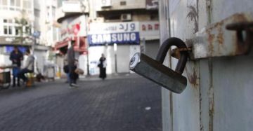 الإضراب يعم الضفة والقدس تنديدا بقانون إعدام الأسرى