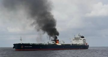 هجوم بحري قرب عمان.. أضرار جسيمة بسفينة بعد إطلاق نار من زورق إيراني