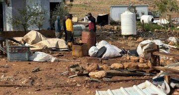 تهجير قسري لـ5 عائلات غرب العوجا بعد اعتداءات عنيفة للمستوطنين