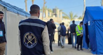 بالصور  الشرطة تؤمن انتخابات بلدية دير البلح وسط قطاع غزة