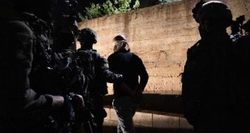 الاحتلال يعتقل مواطنا وزوجته ببلدة يطا جنوب الخليل