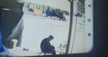 بالفيديو  لحظة استهداف طائرات الاحتلال لعناصر الشرطة الفلسطينية بمدينة غزة قبل أيام