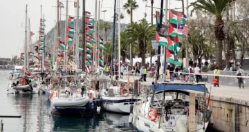 حماس تُحيي أسطول 