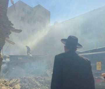 أمريكا و إسرائيل تقصفان كنيسا لليهود في طهران 