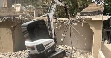 الاحتلال يهدم منشأتين في أريحا