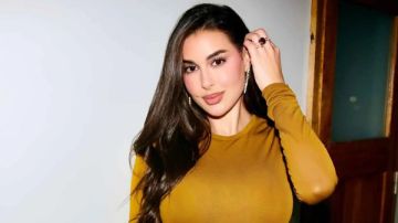 ياسمين صبري تؤدي مناسك الحج برفقة صديقاتها ياسمين صبري تؤدي مناسك الحج برفقة صديقاتها