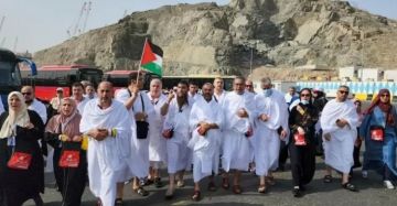 إصابة اثنين من الحجاج الفلسطينيين إثر حادث سير ذاتي في السعودية إصابة اثنين من الحجاج الفلسطينيين إثر حادث سير ذاتي في السعودية