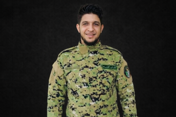 والدة عزام الحية تكشف أول أسرار نجلها العسكرية بعد استشهاده والدة عزام الحية تكشف أول أسرار نجلها العسكرية بعد استشهاده