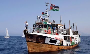 إيطاليا تستدعي سفير دولة الاحتلال بعد مهاجمته أسطول الصمود إيطاليا تستدعي سفير دولة الاحتلال بعد مهاجمته أسطول الصمود