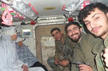 سيلفي جندي إسرائيلي يعيد فتح ملف المفقودين في غزة سيلفي جندي إسرائيلي يعيد فتح ملف المفقودين في غزة