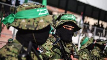 القناة 13 الإسرائيلية: حماس تعيد بناء قدراتها العسكرية وتكثف إنتاج الصواريخ والعبوات في غزة