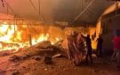 وفاة رضيعة وإصابة 3 نازحين بحريق خيمة في النصيرات