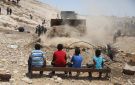 حماس: قرار سموتريتش ضد الخان الأحمر جريمة جديدة