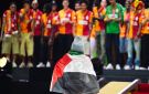 على خطى يامال.. الفرنسي ساشا بوي يرفع علم فلسطين